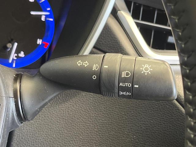 カローラクロス ハイブリッド　Ｚ　禁煙車　純正ディスプレイオーディオ　バックカメラ　セーフティセンス　ＬＥＤヘッド　シーケンシャルターンランプ　純正１８インチＡＷ　ハンズフリー電動バックドア　半革シート　パワーシート　シートヒーター（43枚目）