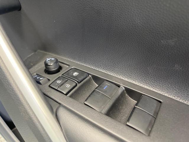 カローラクロス ハイブリッド　Ｚ　禁煙車　純正ディスプレイオーディオ　バックカメラ　セーフティセンス　ＬＥＤヘッド　シーケンシャルターンランプ　純正１８インチＡＷ　ハンズフリー電動バックドア　半革シート　パワーシート　シートヒーター（48枚目）