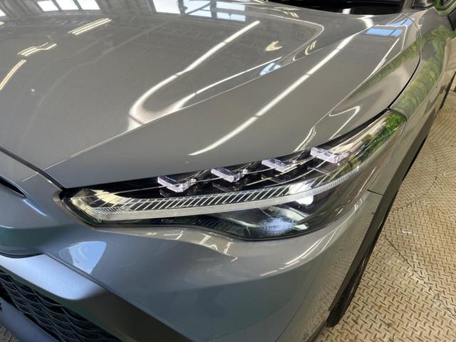 カローラクロス ハイブリッド　Ｚ　禁煙車　純正ディスプレイオーディオ　バックカメラ　セーフティセンス　ＬＥＤヘッド　シーケンシャルターンランプ　純正１８インチＡＷ　ハンズフリー電動バックドア　半革シート　パワーシート　シートヒーター（55枚目）