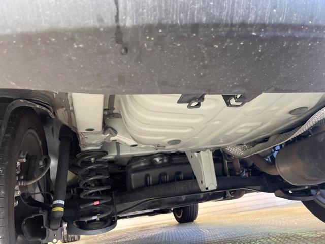 カローラクロス ハイブリッド　Ｚ　禁煙車　純正ディスプレイオーディオ　バックカメラ　セーフティセンス　ＬＥＤヘッド　シーケンシャルターンランプ　純正１８インチＡＷ　ハンズフリー電動バックドア　半革シート　パワーシート　シートヒーター（57枚目）