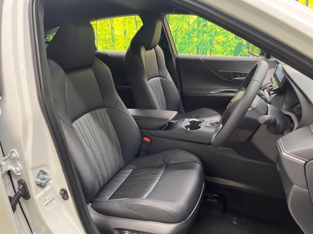 ハリアーハイブリッド Ｇ　登録済未使用車　純正１２．３型ディスプレイＴＶ　バックカメラ　セーフティセンス　ブラインドスポットモニタ　デジタルインナーミラー　電動バックドア　パワーシート　シートヒーター　ステアリングヒーター（9枚目）