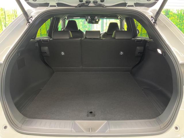 ハリアーハイブリッド Ｇ　登録済未使用車　純正１２．３型ディスプレイＴＶ　バックカメラ　セーフティセンス　ブラインドスポットモニタ　デジタルインナーミラー　電動バックドア　パワーシート　シートヒーター　ステアリングヒーター（11枚目）