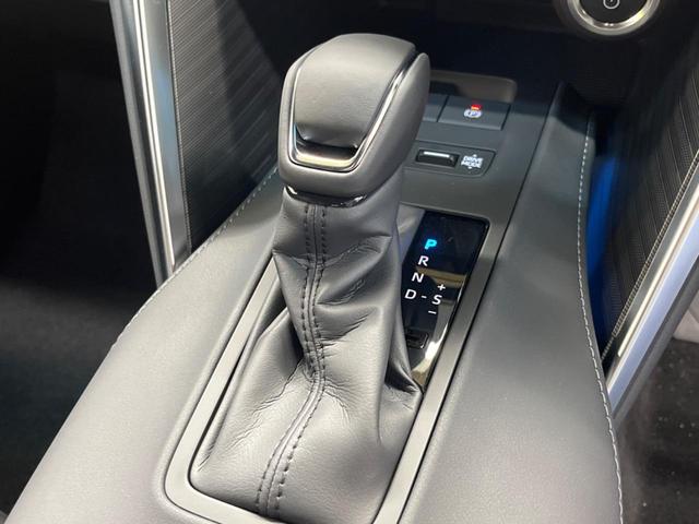 ハリアーハイブリッド Ｇ　登録済未使用車　純正１２．３型ディスプレイＴＶ　バックカメラ　セーフティセンス　ブラインドスポットモニタ　デジタルインナーミラー　電動バックドア　パワーシート　シートヒーター　ステアリングヒーター（21枚目）