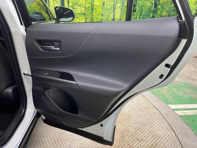 ハリアーハイブリッド Ｇ　登録済未使用車　純正１２．３型ディスプレイＴＶ　バックカメラ　セーフティセンス　ブラインドスポットモニタ　デジタルインナーミラー　電動バックドア　パワーシート　シートヒーター　ステアリングヒーター（42枚目）