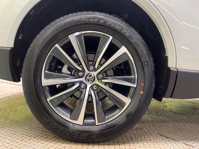 ハリアーハイブリッド Ｇ　登録済未使用車　純正１２．３型ディスプレイＴＶ　バックカメラ　セーフティセンス　ブラインドスポットモニタ　デジタルインナーミラー　電動バックドア　パワーシート　シートヒーター　ステアリングヒーター（61枚目）