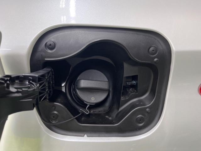 ハリアーハイブリッド Ｇ　登録済未使用車　純正１２．３型ディスプレイＴＶ　バックカメラ　セーフティセンス　ブラインドスポットモニタ　デジタルインナーミラー　電動バックドア　パワーシート　シートヒーター　ステアリングヒーター（63枚目）
