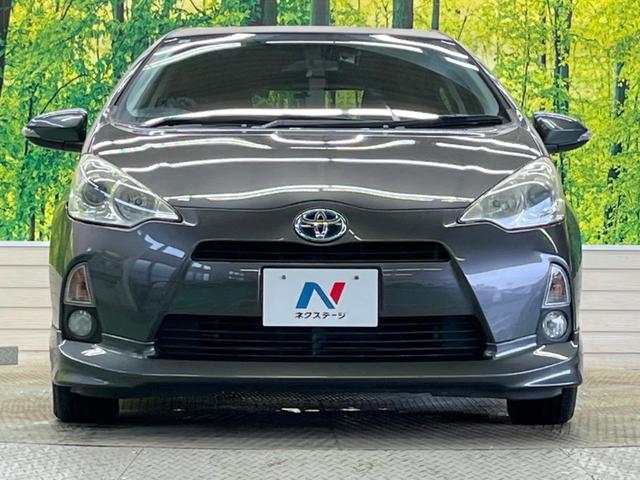 アクア Ｓ　禁煙車　純正エアロ　純正ナビフルセグ　ＬＥＤヘッド　トムス１６インチＡＷ　バックカメラ　Ｂｌｕｅｔｏｏｔｈ　フロントフォグランプ　キーレス　６スピーカー　ステアリングリモコン　ＤＶＤ再生（14枚目）