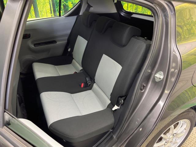 アクア Ｓ　禁煙車　純正エアロ　純正ナビフルセグ　ＬＥＤヘッド　トムス１６インチＡＷ　バックカメラ　Ｂｌｕｅｔｏｏｔｈ　フロントフォグランプ　キーレス　６スピーカー　ステアリングリモコン　ＤＶＤ再生（27枚目）