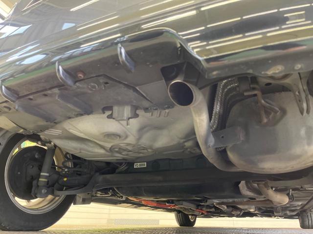 アクア Ｓ　禁煙車　純正エアロ　純正ナビフルセグ　ＬＥＤヘッド　トムス１６インチＡＷ　バックカメラ　Ｂｌｕｅｔｏｏｔｈ　フロントフォグランプ　キーレス　６スピーカー　ステアリングリモコン　ＤＶＤ再生（53枚目）