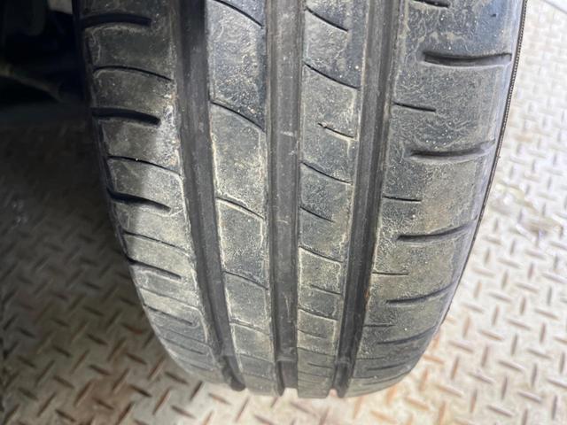 アクア Ｓ　禁煙車　純正エアロ　純正ナビフルセグ　ＬＥＤヘッド　トムス１６インチＡＷ　バックカメラ　Ｂｌｕｅｔｏｏｔｈ　フロントフォグランプ　キーレス　６スピーカー　ステアリングリモコン　ＤＶＤ再生（54枚目）