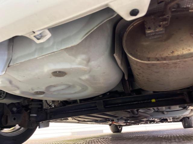 シエンタ ハイブリッドＧ　禁煙車　純正ナビフルセグ　両側電動ドア　バックカメラ　セーフティセンス　ＬＥＤヘッド　純正ＯＰ１５インチＡＷ　ＥＴＣ　Ｂｌｕｅｔｏｏｔｈ　シートヒーター　スマートキー　オートエアコン　革巻ステアリング（58枚目）