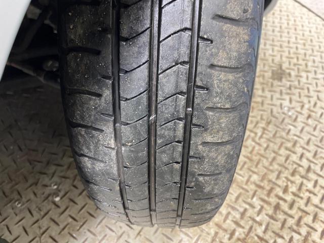 シエンタ ハイブリッドＧ　禁煙車　純正ナビフルセグ　両側電動ドア　バックカメラ　セーフティセンス　ＬＥＤヘッド　純正ＯＰ１５インチＡＷ　ＥＴＣ　Ｂｌｕｅｔｏｏｔｈ　シートヒーター　スマートキー　オートエアコン　革巻ステアリング（59枚目）