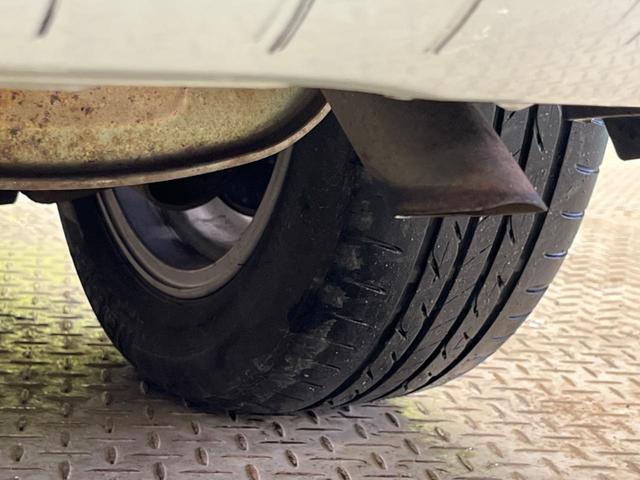 シエンタ ハイブリッドＧ　禁煙車　純正ナビフルセグ　両側電動ドア　バックカメラ　セーフティセンス　ＬＥＤヘッド　純正ＯＰ１５インチＡＷ　ＥＴＣ　Ｂｌｕｅｔｏｏｔｈ　シートヒーター　スマートキー　オートエアコン　革巻ステアリング（60枚目）