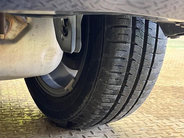 アクア Ｓスタイルブラック　禁煙車　ナビフルセグ　バックカメラ　セーフティセンス　インテリジェントクリアランスソナー　ＬＥＤヘッド　純正ＯＰ１５インチＡＷ　ＥＴＣ　Ｂｌｕｅｔｏｏｔｈ　スマートキー　オートライト　６スピーカー（20枚目）