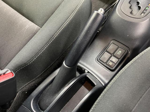 アクア Ｓスタイルブラック　禁煙車　ナビフルセグ　バックカメラ　セーフティセンス　インテリジェントクリアランスソナー　ＬＥＤヘッド　純正ＯＰ１５インチＡＷ　ＥＴＣ　Ｂｌｕｅｔｏｏｔｈ　スマートキー　オートライト　６スピーカー（48枚目）