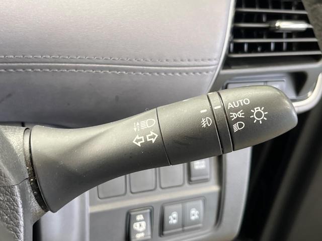 セレナ ｅ－パワー　ハイウェイスターＶ　禁煙車　純正１０型ナビＴＶ　純正１１型後席モニター　アラウンドビューモニタ　衝突被害軽減　プロパイロット　両側ハンズフリー電動ドア　アダプティブＬＥＤヘッド　純正ＯＰ１６インチＡＷ　後席オートエアコン（57枚目）