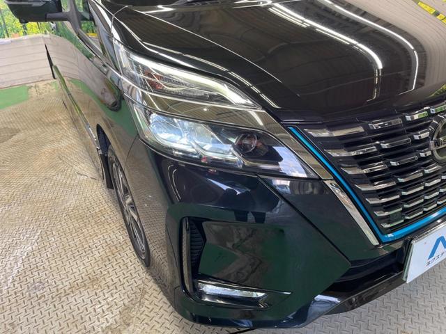 セレナ ｅ－パワー　ハイウェイスターＶ　禁煙車　純正１０型ナビＴＶ　純正１１型後席モニター　アラウンドビューモニタ　衝突被害軽減　プロパイロット　両側ハンズフリー電動ドア　アダプティブＬＥＤヘッド　純正ＯＰ１６インチＡＷ　後席オートエアコン（60枚目）