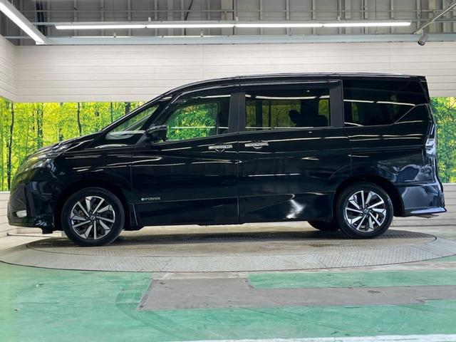 セレナ ｅ－パワー　ハイウェイスターＶ　禁煙車　純正１０型ナビＴＶ　純正１１型後席モニター　アラウンドビューモニタ　衝突被害軽減　プロパイロット　両側ハンズフリー電動ドア　アダプティブＬＥＤヘッド　純正ＯＰ１６インチＡＷ　後席オートエアコン（66枚目）