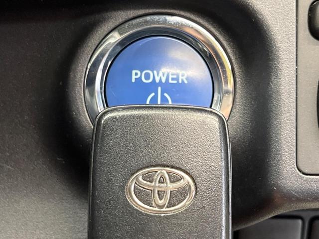 アクア Ｇ　禁煙車　純正ナビＴＶ　寒冷地仕様　スマートキー　１５インチＡＷ　ＥＴＣ　Ｂｌｕｅｔｏｏｔｈ　オートライト　オートエアコン　革巻ステアリング　ステアリングリモコン　６スピーカー　デアイサー（4枚目）