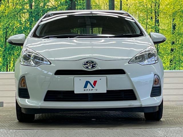 アクア Ｇ　禁煙車　純正ナビＴＶ　寒冷地仕様　スマートキー　１５インチＡＷ　ＥＴＣ　Ｂｌｕｅｔｏｏｔｈ　オートライト　オートエアコン　革巻ステアリング　ステアリングリモコン　６スピーカー　デアイサー（14枚目）