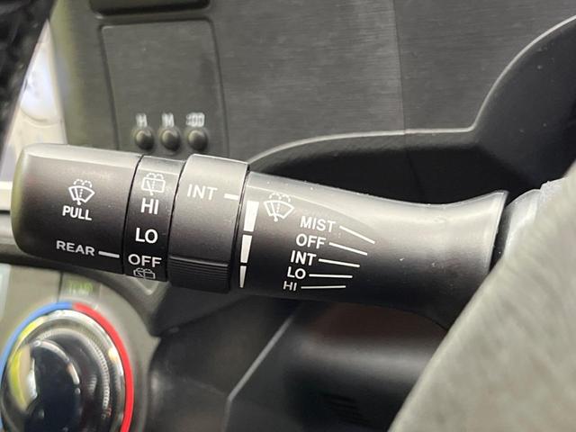 アクア Ｇ　禁煙車　純正ナビＴＶ　寒冷地仕様　スマートキー　１５インチＡＷ　ＥＴＣ　Ｂｌｕｅｔｏｏｔｈ　オートライト　オートエアコン　革巻ステアリング　ステアリングリモコン　６スピーカー　デアイサー（41枚目）