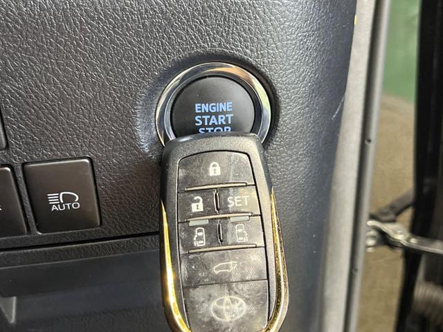 アルファード ２．５Ｓ　タイプゴールド　ツインムーンルーフ　三眼ＬＥＤ　純正９型ナビＴＶ　純正１２型後席モニター　バックカメラ　セーフティセンス　ブラインドスポットモニタ　デジタルインナーミラー　電動バックドア　半革シート　ＤＶＤ再生（27枚目）