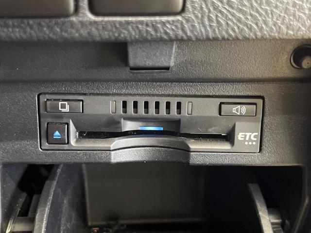 アルファード ２．５Ｓ　タイプゴールド　ツインムーンルーフ　三眼ＬＥＤ　純正９型ナビＴＶ　純正１２型後席モニター　バックカメラ　セーフティセンス　ブラインドスポットモニタ　デジタルインナーミラー　電動バックドア　半革シート　ＤＶＤ再生（33枚目）