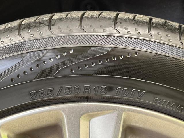 アルファード ２．５Ｓ　タイプゴールド　ツインムーンルーフ　三眼ＬＥＤ　純正９型ナビＴＶ　純正１２型後席モニター　バックカメラ　セーフティセンス　ブラインドスポットモニタ　デジタルインナーミラー　電動バックドア　半革シート　ＤＶＤ再生（70枚目）