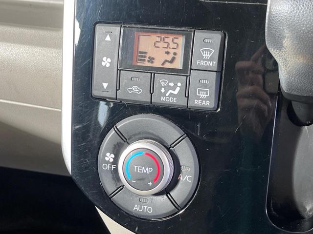 タント Ｘ　禁煙車　ナビフルセグ　バックカメラ　電動スライドドア　スマートキー　オートエアコン　オートライト　後席サンシェード　エコアイドル　ＤＶＤ再生（7枚目）