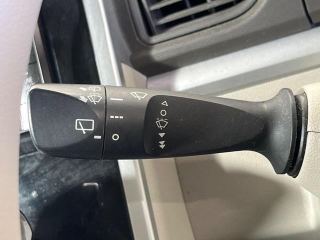 タント Ｘ　禁煙車　ナビフルセグ　バックカメラ　電動スライドドア　スマートキー　オートエアコン　オートライト　後席サンシェード　エコアイドル　ＤＶＤ再生（37枚目）