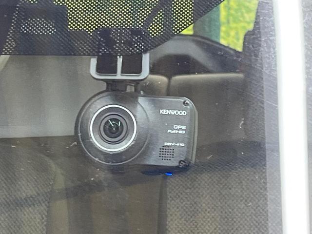 アルトラパン Ｇ　レーダーブレーキサポート　禁煙車　純正ＣＤオーディオ　スマートキー　ドライブレコーダー　プライバシーガラス　ベンチシート　運転席アームレスト　ＡＵＸ接続（7枚目）