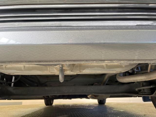 Ｎ－ＷＧＮカスタム Ｇ・Ａパッケージ　禁煙車　純正ナビＴＶ　バックカメラ　シティブレーキアクティブシステム　ＨＩＤヘッド　純正１４インチＡＷ　ＥＴＣ　Ｂｌｕｅｔｏｏｔｈ　クルーズコントロール　半革シート　革巻ステアリング　４スピーカー（18枚目）