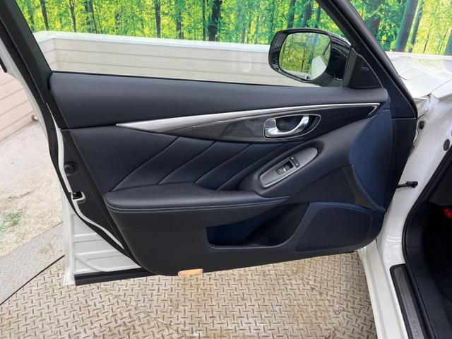 スカイライン ハイブリッド GT 後期型 禁煙車 メーカー8型ナビTV アラウンドビューモニタ プロパイロット2.0 黒内装 LEDヘッド 純正18インチAW 半革シート パワーシート 後側方車両検知警告 フロント/バックソナー(40枚目)