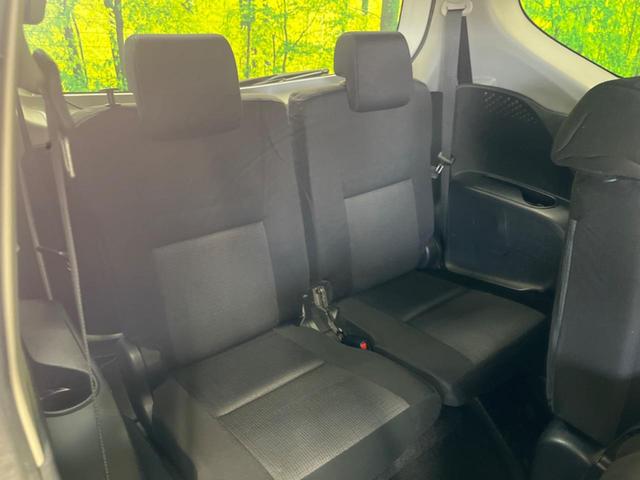 シエンタ Ｇ　禁煙車　ナビフルセグ　両側電動ドア　バックカメラ　セーフティセンス　ＬＥＤヘッド　ＥＴＣ　Ｂｌｕｅｔｏｏｔｈ　スマートキー　オートエアコン　革巻ステアリング　ステアリングリモコン　ＤＶＤ再生（11枚目）