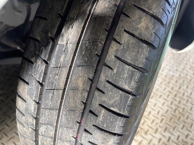 シエンタ Ｇ　禁煙車　ナビフルセグ　両側電動ドア　バックカメラ　セーフティセンス　ＬＥＤヘッド　ＥＴＣ　Ｂｌｕｅｔｏｏｔｈ　スマートキー　オートエアコン　革巻ステアリング　ステアリングリモコン　ＤＶＤ再生（54枚目）