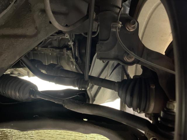 ジューク １５ＲＸ　タイプＶ　禁煙車　純正ナビフルセグ　バックカメラ　純正ＯＰ１７インチＡＷ　ＥＴＣ　Ｂｌｕｅｔｏｏｔｈ　スマートキー　オートエアコン　オートライト　革巻ステアリング　フロントフォグランプ　ＤＶＤ再生（20枚目）