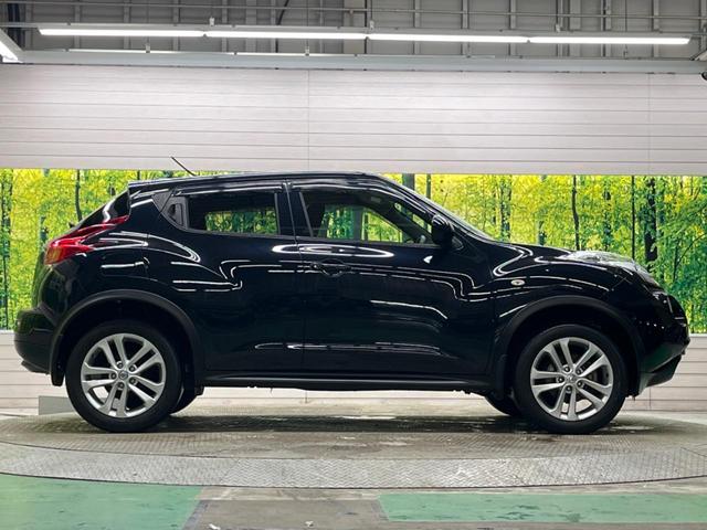 ジューク １５ＲＸ　タイプＶ　禁煙車　純正ナビフルセグ　バックカメラ　純正ＯＰ１７インチＡＷ　ＥＴＣ　Ｂｌｕｅｔｏｏｔｈ　スマートキー　オートエアコン　オートライト　革巻ステアリング　フロントフォグランプ　ＤＶＤ再生（45枚目）