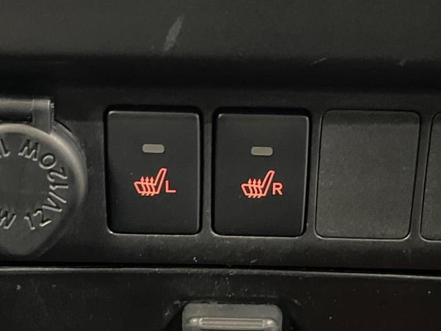 ルーミー Ｇ　後期型　禁煙車　純正ナビフルセグ　パノラミックビューモニタ　両側電動ドア　ＬＥＤヘッド　スマートアシスト　ＥＴＣ　Ｂｌｕｅｔｏｏｔｈ　シートヒーター　後席シートバックテーブル／サンシェード（7枚目）