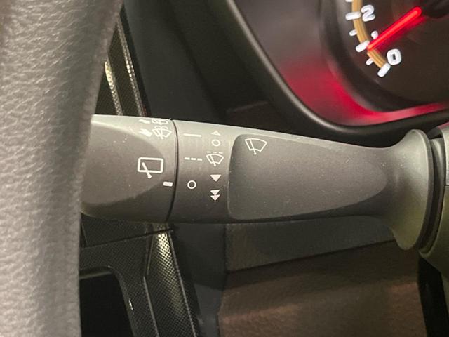 ルーミー Ｇ　後期型　禁煙車　純正ナビフルセグ　パノラミックビューモニタ　両側電動ドア　ＬＥＤヘッド　スマートアシスト　ＥＴＣ　Ｂｌｕｅｔｏｏｔｈ　シートヒーター　後席シートバックテーブル／サンシェード（45枚目）