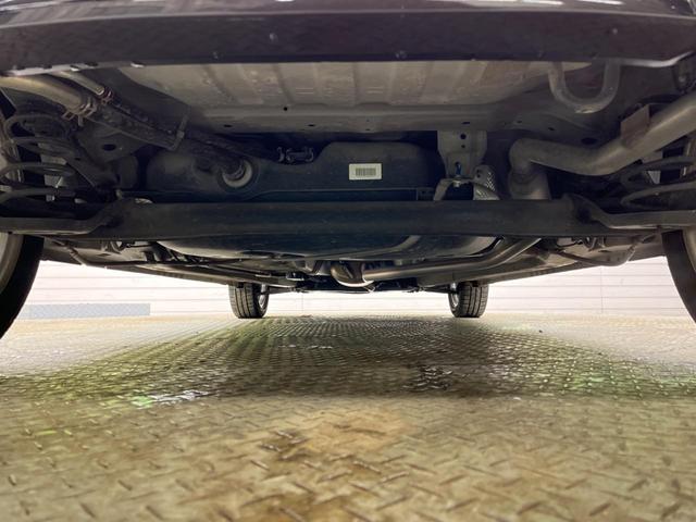 アルト Ｘ　レーダーブレーキサポート　禁煙車　純正１５インチＡＷ　スマートキー　オートエアコン　シートヒーター　純正ＣＤオーディオ　電動格納ドアミラー　プライバシーガラス　運転席シートリフター　ＡＵＸ接続（18枚目）