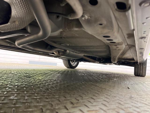 アルト Ｘ　レーダーブレーキサポート　禁煙車　純正１５インチＡＷ　スマートキー　オートエアコン　シートヒーター　純正ＣＤオーディオ　電動格納ドアミラー　プライバシーガラス　運転席シートリフター　ＡＵＸ接続（44枚目）