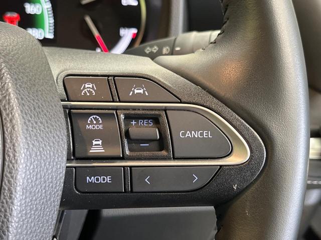 ノア Ｓ－Ｚ　モデリスタエアロ　三眼ＬＥＤ　快適利便ＰＫＧ　禁煙車　純正１０．５型ナビＴＶ　純正１３．２型後席モニター　バックカメラ　セーフティセンス　両側電動ドア　電動バックドア　前中列シートヒーター　ＤＶＤ再生（29枚目）