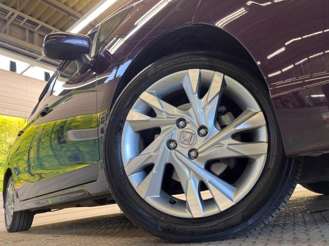 シャトル ハイブリッドＺ　禁煙車　メーカーナビフルセグ　バックカメラ　シティブレーキアクティブシステム　ＬＥＤヘッド　純正１６インチＡＷ　ＥＴＣ　Ｂｌｕｅｔｏｏｔｈ　半革シート　シートヒーター　革巻ステアリング　ＨＤＭＩ入力（13枚目）