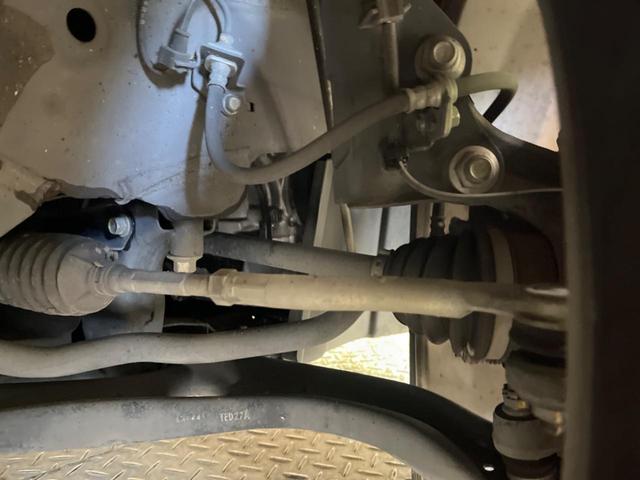 シャトル ハイブリッドＺ　禁煙車　メーカーナビフルセグ　バックカメラ　シティブレーキアクティブシステム　ＬＥＤヘッド　純正１６インチＡＷ　ＥＴＣ　Ｂｌｕｅｔｏｏｔｈ　半革シート　シートヒーター　革巻ステアリング　ＨＤＭＩ入力（20枚目）