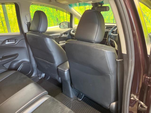 シャトル ハイブリッドＺ　禁煙車　メーカーナビフルセグ　バックカメラ　シティブレーキアクティブシステム　ＬＥＤヘッド　純正１６インチＡＷ　ＥＴＣ　Ｂｌｕｅｔｏｏｔｈ　半革シート　シートヒーター　革巻ステアリング　ＨＤＭＩ入力（30枚目）