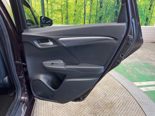 シャトル ハイブリッドＺ　禁煙車　メーカーナビフルセグ　バックカメラ　シティブレーキアクティブシステム　ＬＥＤヘッド　純正１６インチＡＷ　ＥＴＣ　Ｂｌｕｅｔｏｏｔｈ　半革シート　シートヒーター　革巻ステアリング　ＨＤＭＩ入力（36枚目）