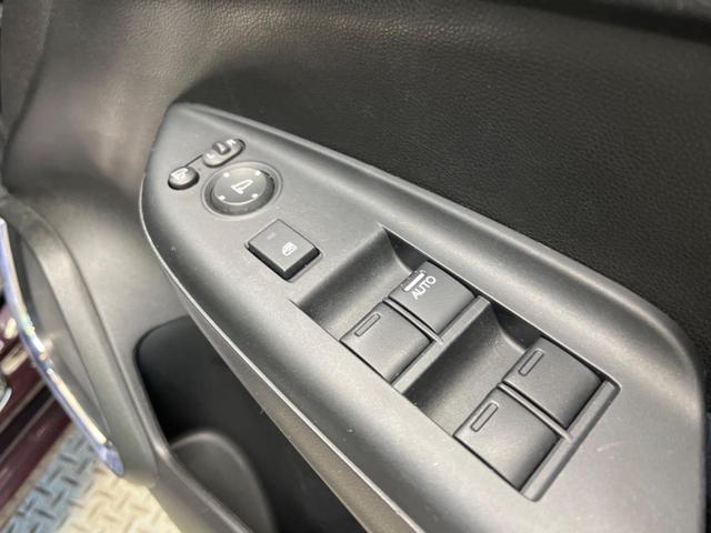 シャトル ハイブリッドＺ　禁煙車　メーカーナビフルセグ　バックカメラ　シティブレーキアクティブシステム　ＬＥＤヘッド　純正１６インチＡＷ　ＥＴＣ　Ｂｌｕｅｔｏｏｔｈ　半革シート　シートヒーター　革巻ステアリング　ＨＤＭＩ入力（45枚目）