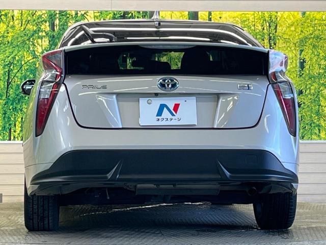 プリウス Ｓツーリングセレクション　禁煙車　純正９型ナビＴＶ　バックカメラ　セーフティセンス　レーダークルーズ　ＬＥＤヘッド　ＬＥＤフォグ　純正１７インチＡＷ　黒合皮レザーシート　シートヒーター　ＥＴＣ　Ｂｌｕｅｔｏｏｔｈ　ＤＶＤ再生（15枚目）