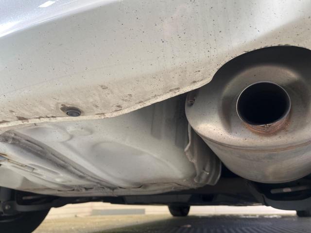 フィットハイブリッド Ｆパッケージ　禁煙車　純正ナビＴＶ　バックカメラ　ＥＴＣ　Ｂｌｕｅｔｏｏｔｈ　スマートキー　オートエアコン　オート電動格納ドアミラー　４スピーカー　ステアリングリモコン　ＤＶＤ再生（50枚目）