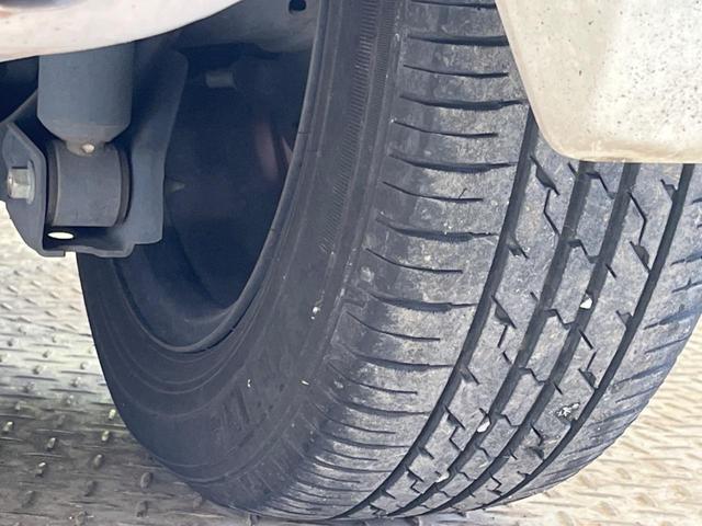 フィットハイブリッド Ｆパッケージ　禁煙車　純正ナビＴＶ　バックカメラ　ＥＴＣ　Ｂｌｕｅｔｏｏｔｈ　スマートキー　オートエアコン　オート電動格納ドアミラー　４スピーカー　ステアリングリモコン　ＤＶＤ再生（52枚目）